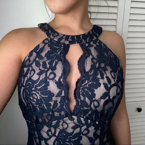 Navy blue holster lace fitted prom dress - Picture 5 of 7
